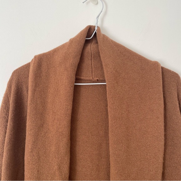 Aritzia Babaton Wool/Cashmere
Beekman Cardigan size S - Picture 7 of 10